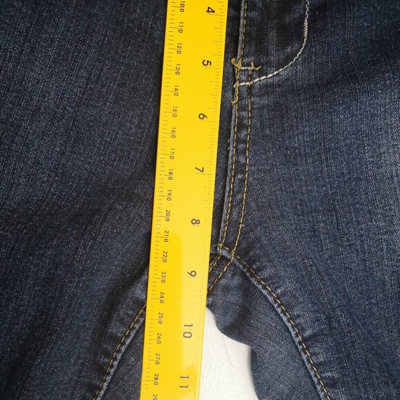 Bluenotes Ladies Size 31/30 Carly Skinny Flare Medium Wash Blue Jeans - Picture 13 of 15